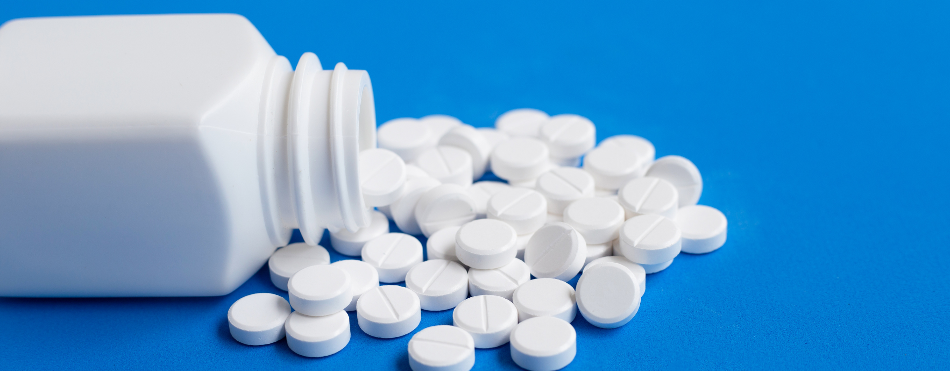 ¿Ibuprofeno o paracetamol? ¿Cuál me tomo?